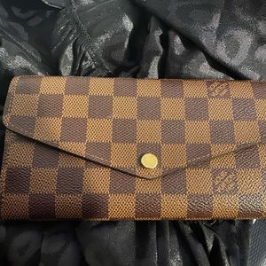 Louis Vuitton Sarah Wallet Authentic LV Damier Ebene 2019